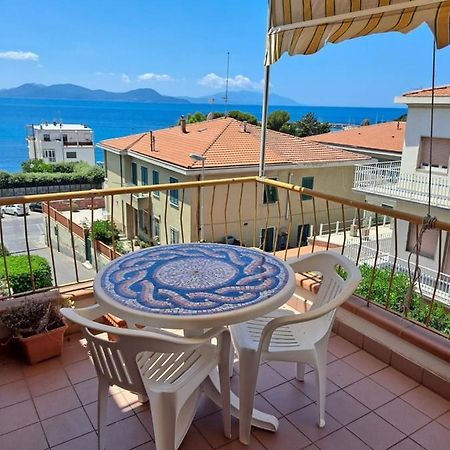 Il Balcone Sull'Elba Apartment Piombino Exterior photo